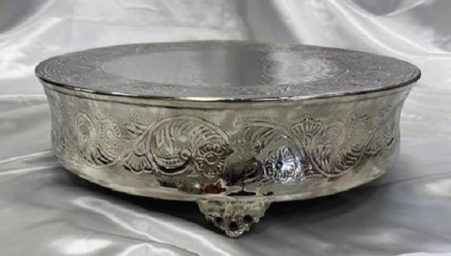 Rental store for CAKE PLATEAU 14  ROUND SILVER BAROQUE in New Orleans LA